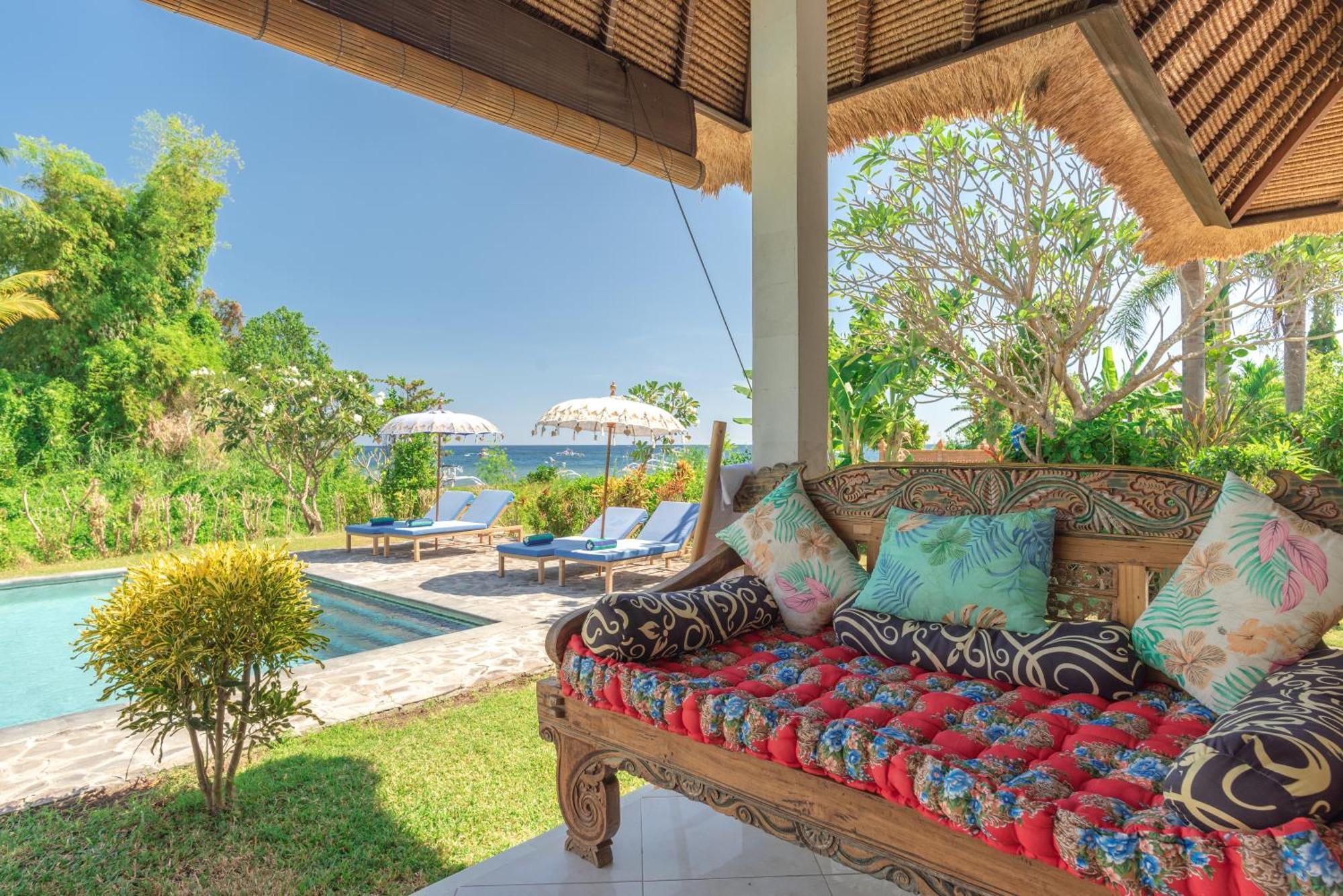 Absolute Beach Front Villa Umeanyar Esterno foto