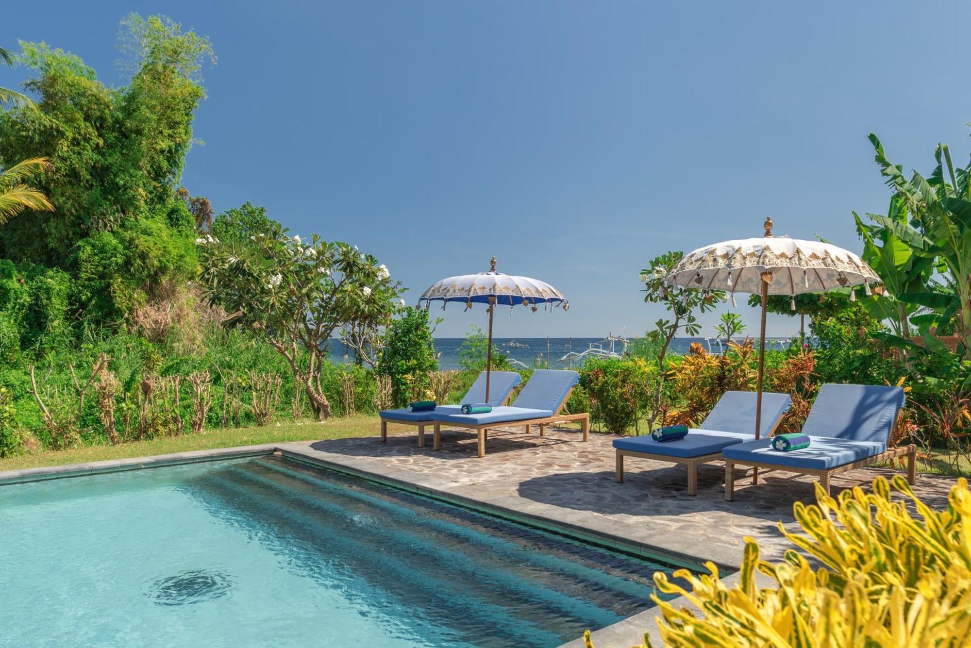 Absolute Beach Front Villa Umeanyar Esterno foto