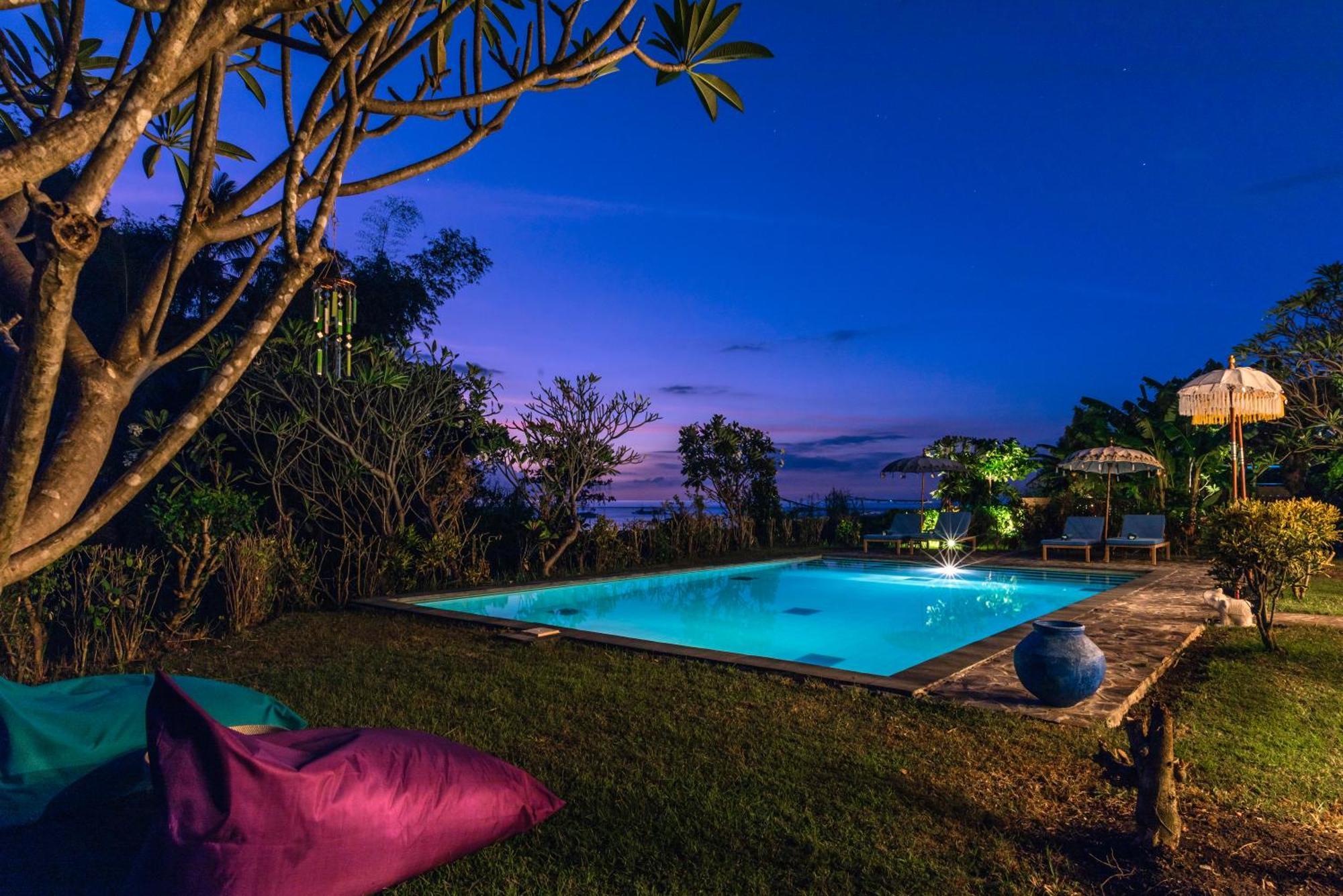 Absolute Beach Front Villa Umeanyar Esterno foto