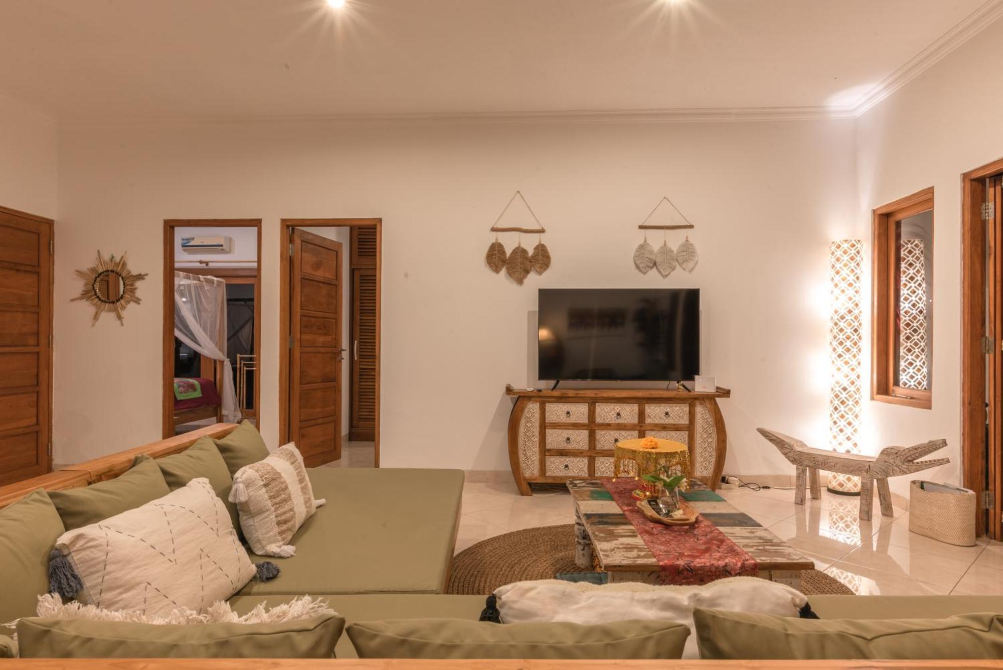 Absolute Beach Front Villa Umeanyar Esterno foto