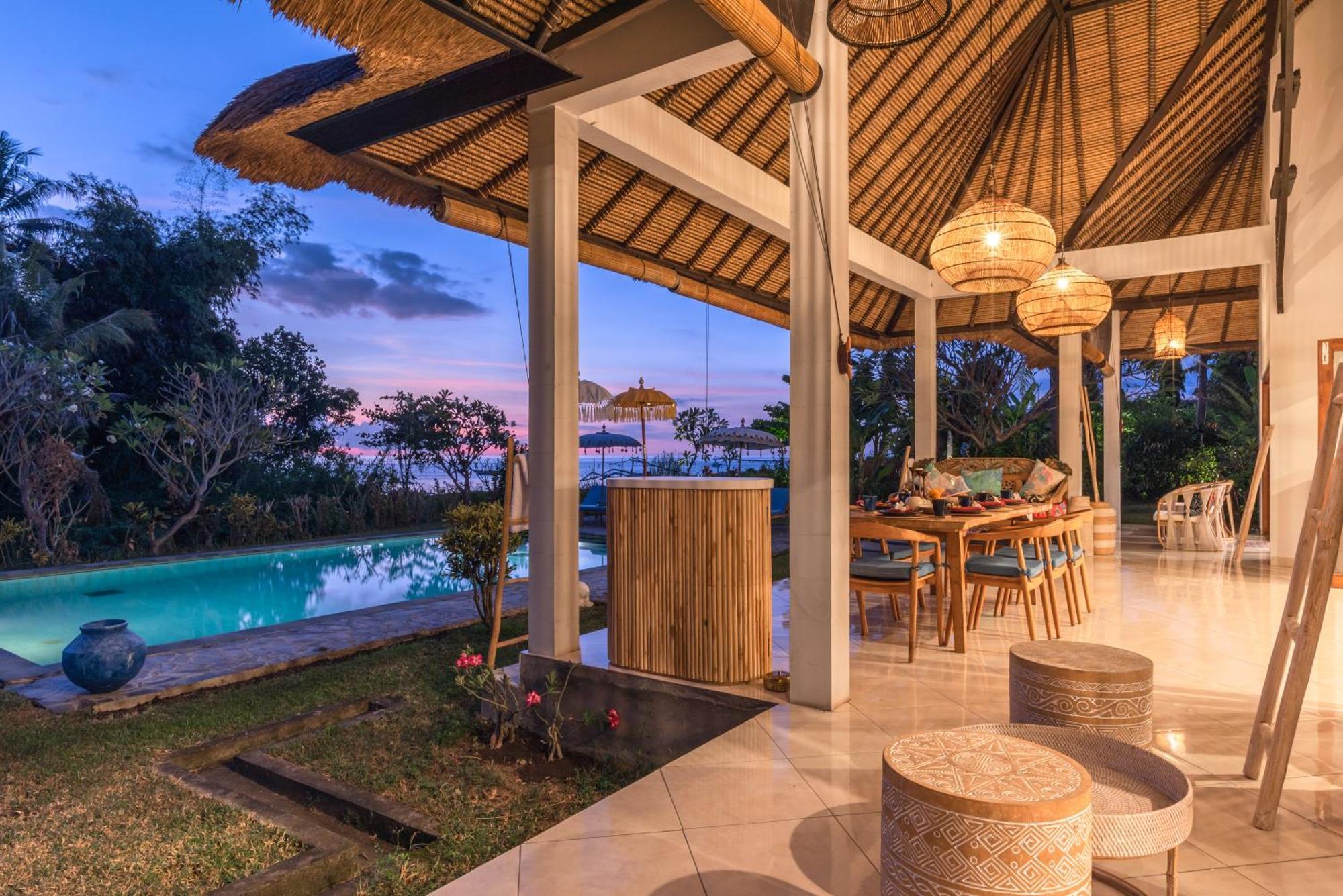 Absolute Beach Front Villa Umeanyar Esterno foto